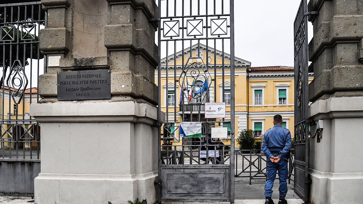 إيطاليا تعلن حالة الطوارئ على خلفية فيروس كورونا القاتل
