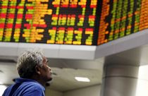 Avrupa borsaları koronavirüs vaka sayısının artmasıyla günü düşüşle kapattı