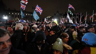 فيديو: احتفالات ودموع في بريطانيا في ليلة وداع أوروبا