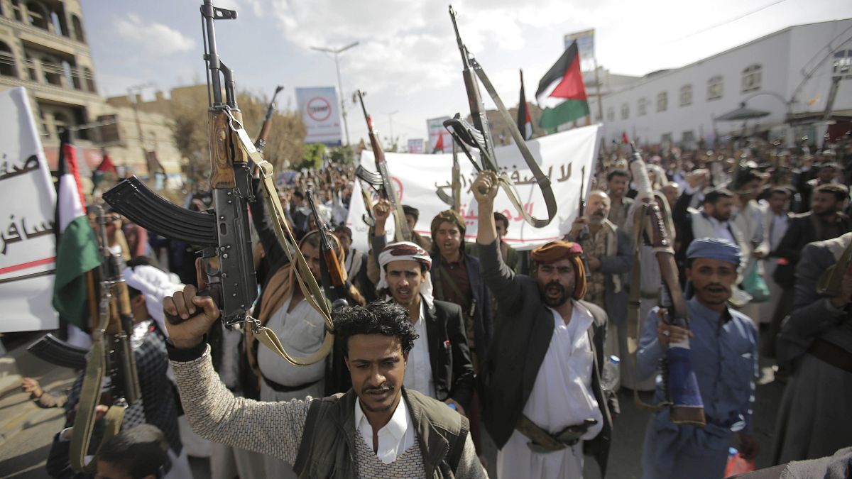 تقرير أممي: الحوثيون استحوذوا في 2019 على أسلحة جديدة مشابهة لتلك المنتجة في إيران