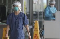 Coronavirus: oltre 14.000 contagi. Completato l'ospedale "dei record" a Wuhan