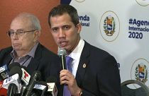 Guaidó anuncia regresso à Venezuela e apoios para afastar Maduro