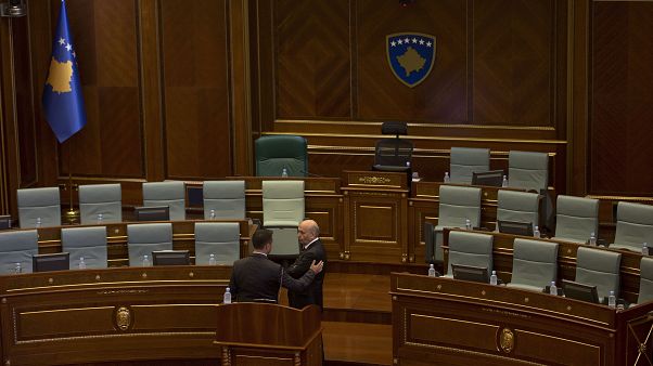 Le Kosovo se dote enfin d'un nouveau gouvernement Le Kosovo se dote enfin d'un nouveau gouvernement