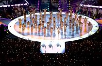 شاهد: شاكيرا وجينيفر لوبيز تلهبان نهائي كأس "السوبر بول" الأميركي