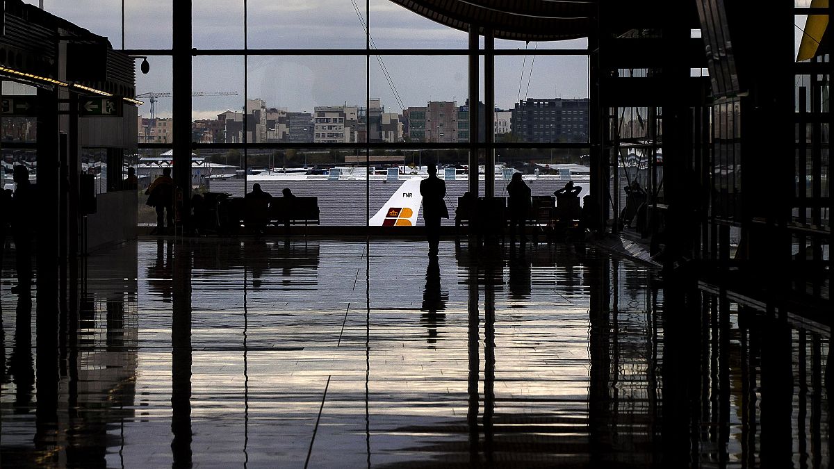 Reabren el espacio aéreo del Aeropuerto Madrid-Barajas tras un inesperado cierre