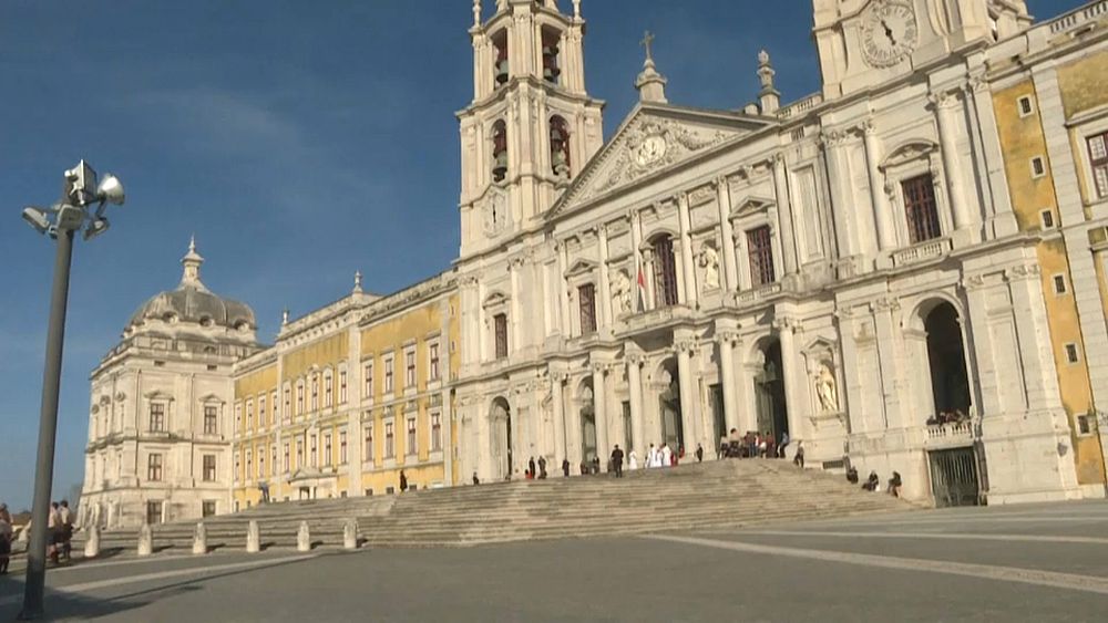 La seconde vie des carillons du palais de Mafra, au Portugal