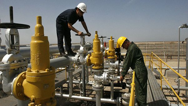 کاهش ۱۶ دلاری بهای نفت سنگین ایران؛ کرونا با تحریمهای آمریکا همدست شد کاهش ۱۶ دلاری بهای نفت سنگین ایران؛ کرونا با تحریمهای آمریکا همدست شد