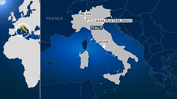 Varios muertos y decenas de heridos al descarrilar un tren de alta velocidad en Italia Varios muertos y decenas de heridos al descarrilar un tren de alta velocidad en Italia