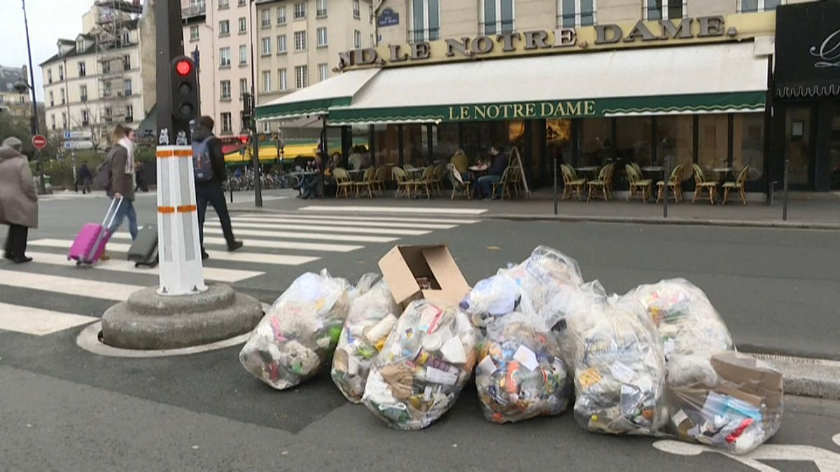 Paris no longer perfumed as striking rubbish collection workers leave stink across city