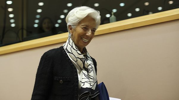 Λαγκάρντ: «H EKT συνεχίζει απτόητη τις αγορές ομολόγων» Λαγκάρντ: «H EKT συνεχίζει απτόητη τις αγορές ομολόγων»