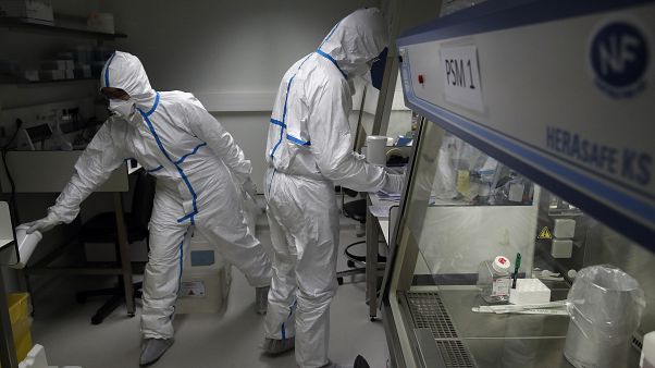 Koronavírus: már több halott, mint a SARS-járvány idején Koronavírus: már több halott, mint a SARS-járvány idején