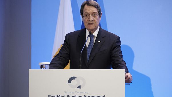 Ο Ν. Αναστασιάδης δέχθηκε τα διαπιστευτήρια του νέου πρέσβη της Ελλάδας στην Κύπρο Ο Ν. Αναστασιάδης δέχθηκε τα διαπιστευτήρια του νέου πρέσβη της Ελλάδας στην Κύπρο