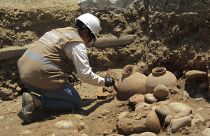 في بيرو.. حفروا لتركيب أنبوب غاز فوجدوا مقبرة عمرها 1800 عام