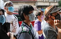 Koronavirüsten ölenlerin sayısı 812'ye çıktı, son 24 saatte 89 can kaybı yaşandı