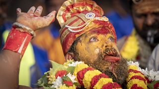 شاهد: حشود ضخمة من الهندوس في مهرجان ثايبوسام بماليزيا رغم مخاوف انتشار كورونا