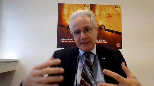 ESA-Flugbetriebsleiter Paolo Ferri im Gespräch mit Euronews ESA-Flugbetriebsleiter Paolo Ferri im Gespräch mit Euronews