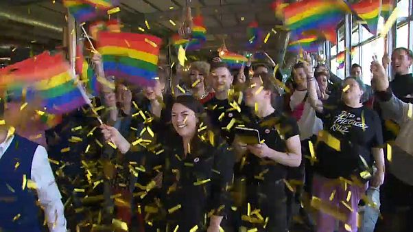 El colectivo LGBT de Suiza prepara la batalla de la legalización del matrimono homosexual El colectivo LGBT de Suiza prepara la batalla de la legalización del matrimono homosexual