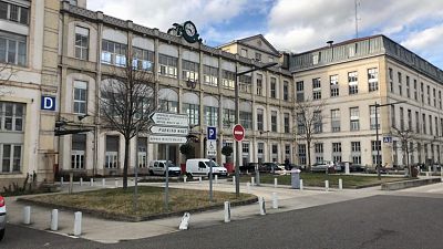 Un vistazo a los hospitales de Lyon que tratan a afectados por el coronavirus