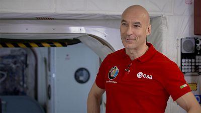 À peine rentré sur Terre, l'astronaute de l'ESA Luca Parmitano pense déjà à la Lune