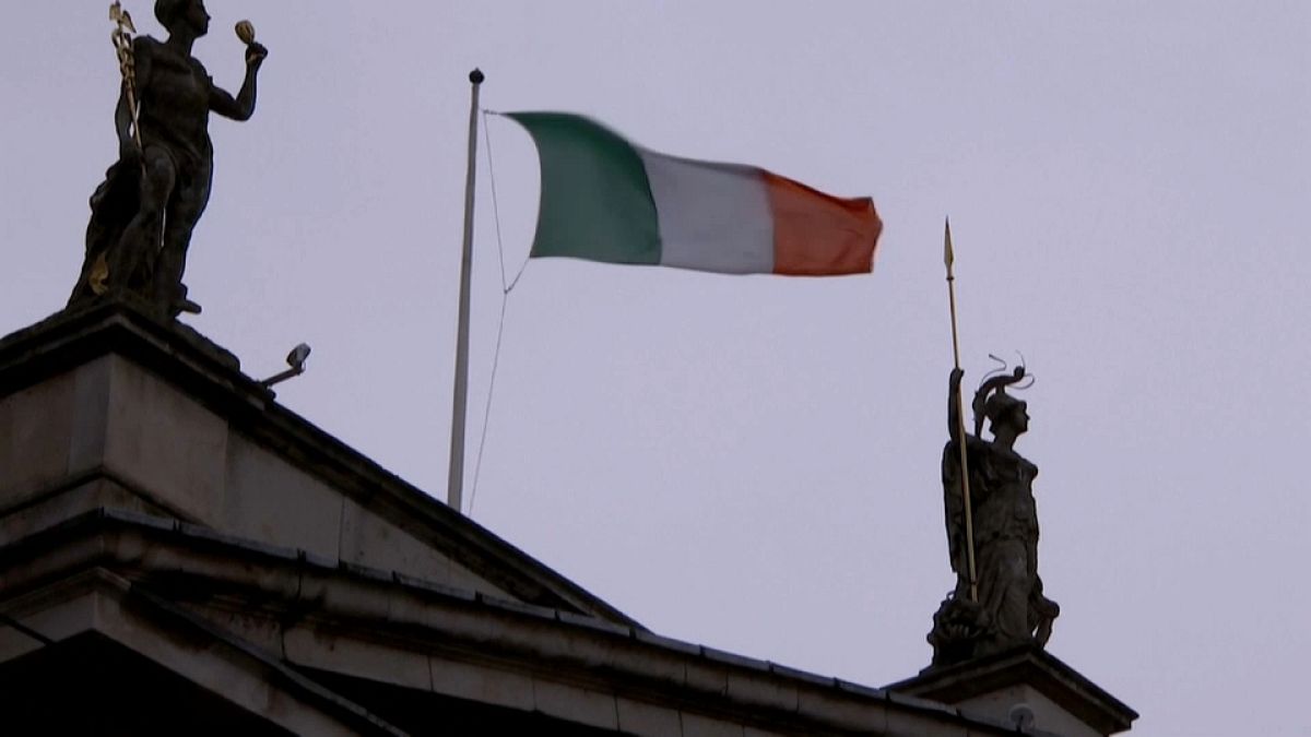 Bukott az ír kormánypárt