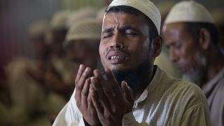 2017 yılında Myanmar ordusu ve silahlı grupların saldırıları sebebi ile 700 binden fazla Arakanlı Müslüman Bangladeş'e sığındı