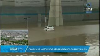 Brésil : São Paulo sous les eaux, la région paralysée