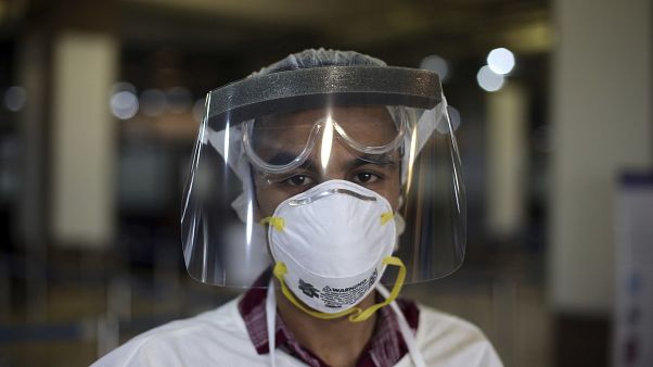 OMS pede ação para travar surto mundial do coronavírus OMS pede ação para travar surto mundial do coronavírus
