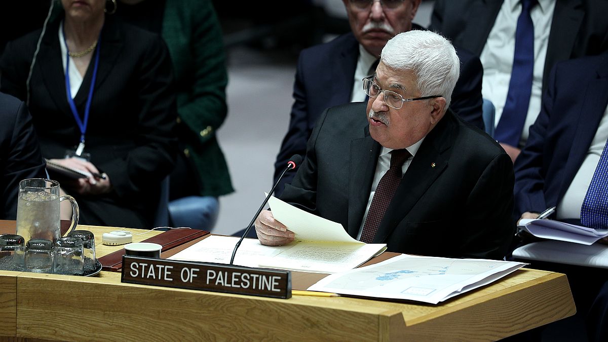 New York'taki BM Genel Merkezi'nde konuşan Filistin Devlet Başkanı Mahmud Abbas.