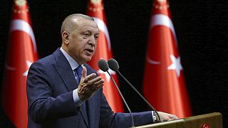 Erdogan sagte in Ankara, die syrische Regierung werde einen "sehr sehr hohen Preis" für Angriffe auf türkische Truppen bezahlen.