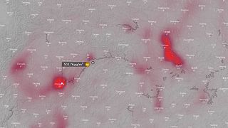 Sulphur dioxyde levels forecast for Wuhan and Chongqing on February 12