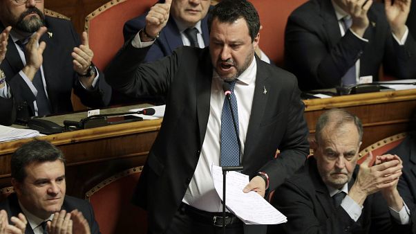 Senado aprova levantamento da imunidade a Salvini Senado aprova levantamento da imunidade a Salvini