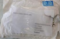 انفجار دو بسته پستی بمب‌گذاری شده در دو شهر هلند