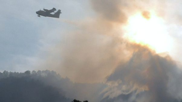 Corse : une accalmie sur le front des incendies Corse : une accalmie sur le front des incendies