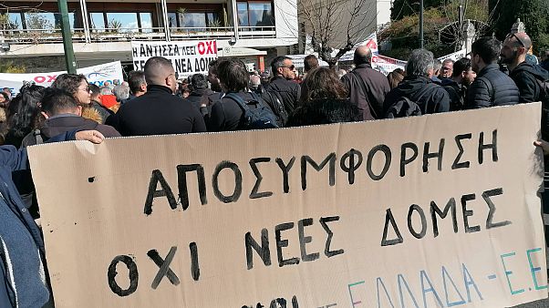 Μεταναστευτικό: Οξύνονται οι αντιδράσεις για τις κυβερνητικές αποφάσεις - Συλλαλητήριο στην Αθήνα Μεταναστευτικό: Οξύνονται οι αντιδράσεις για τις κυβερνητικές αποφάσεις - Συλλαλητήριο στην Αθήνα