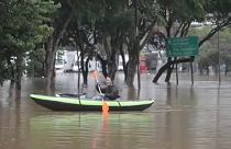  سیلاب ناشی از ریزش شدید باران زندگی در سائوپائولو را مختل کرد