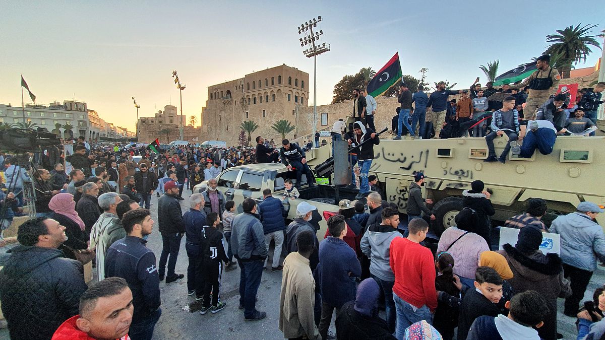 درگیری‌ها در حومه پایتخت لیبی با وجود قطعنامه سازمان ملل از سر گرفته شد