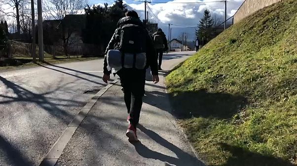 Tough border control awaits migrants attempting to reach EU from Bosnia Tough border control awaits migrants attempting to reach EU from Bosnia