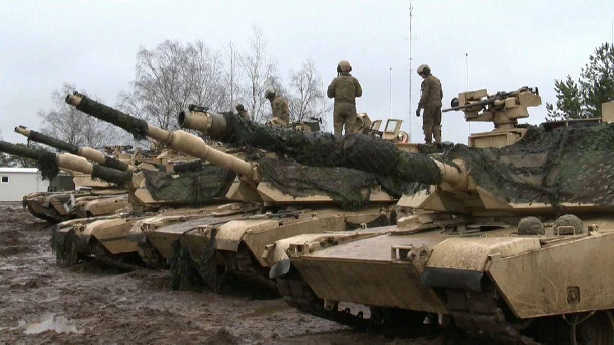 Американские танки не боятся литовской грязи
