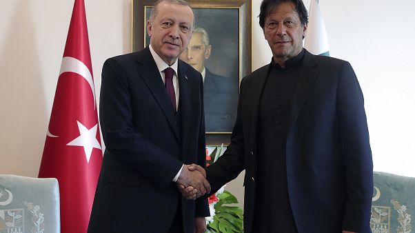 İmran Han: Pakistan her zaman Türkiye'nin yanında olacaktır İmran Han: Pakistan her zaman Türkiye'nin yanında olacaktır