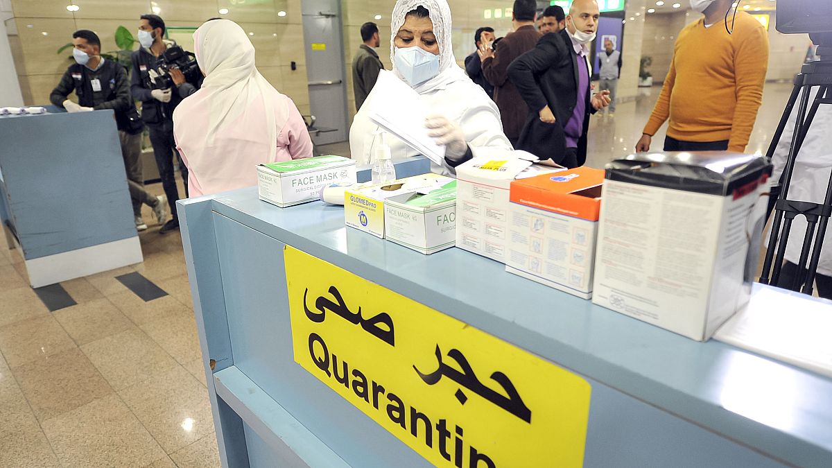 مصر تعلن أول حالة إصابة بفيروس كورونا الجديد 