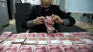 Çin'de banknotlar koronavirüs salgınına önlem amaçlı karantinaya alınacak