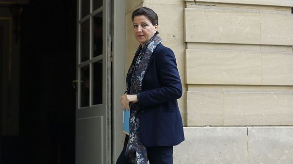 Paris: Seks skandalı ile adaylıktan çekilen Griveaux'nun yerine Sağlık Bakanı Buzyn geçiyor Paris: Seks skandalı ile adaylıktan çekilen Griveaux'nun yerine Sağlık Bakanı Buzyn geçiyor