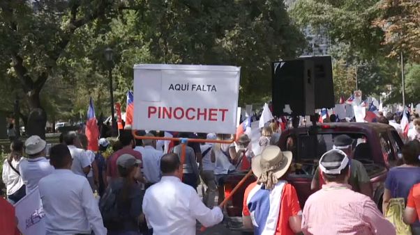 Constituição divide um Chile em profunda crise Constituição divide um Chile em profunda crise