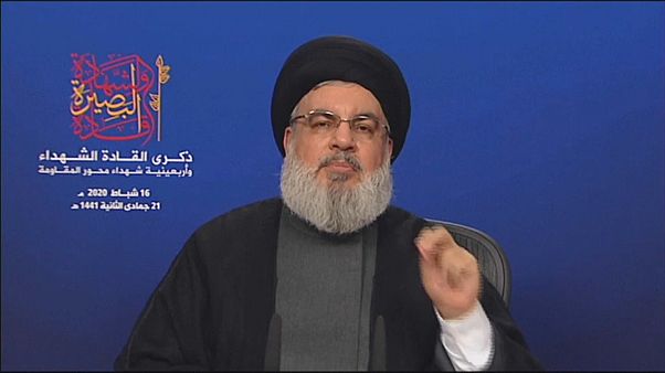 نصر الله يدعو إلى منح الحكومة الجديدة "فرصة معقولة" للعمل على منع انهيار اقتصاد لبنان نصر الله يدعو إلى منح الحكومة الجديدة "فرصة معقولة" للعمل على منع انهيار اقتصاد لبنان
