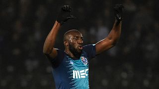 L'attaquant franco-malien du FC Porto Moussa Marega réagissant aux chants racistes et aux cris de singe dont il a été victime le 16 février 2020.
