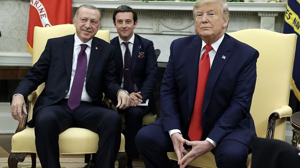 الرئيس الأمريكي دونالد ترامب والرئيس التركي رجب طيب إردوغان في لقاء بالبيت الأبيض في نوفمبر/تشرين الأول 2019 الرئيس الأمريكي دونالد ترامب والرئيس التركي رجب طيب إردوغان في لقاء بالبيت الأبيض في نوفمبر/تشرين الأول 2019