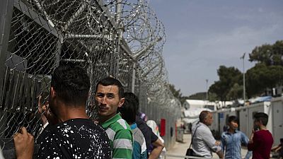 Csúszik az új görög menekülttáborok terve a helyiek ellenállása miatt