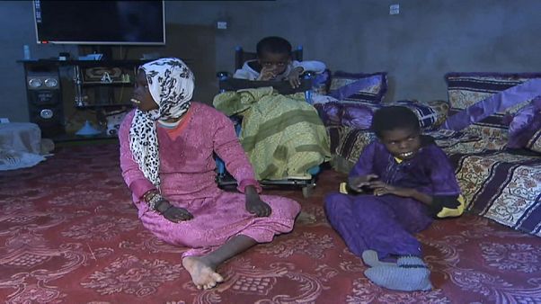 ضحايا التجارب النووية في منطقة رقان في الجزائر ضحايا التجارب النووية في منطقة رقان في الجزائر