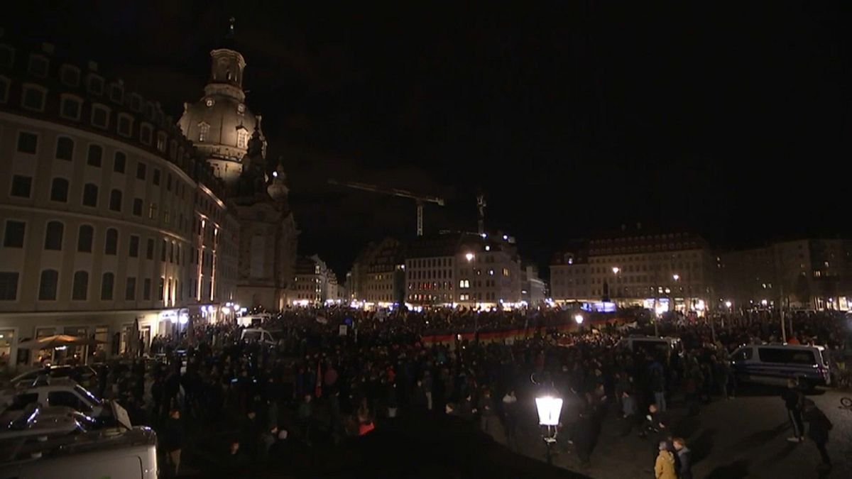 Miles de personas boicotean la manifestación de Pegida en Dresde
