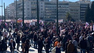 Athen: 10.000 Menschen streiken für höhere Renten